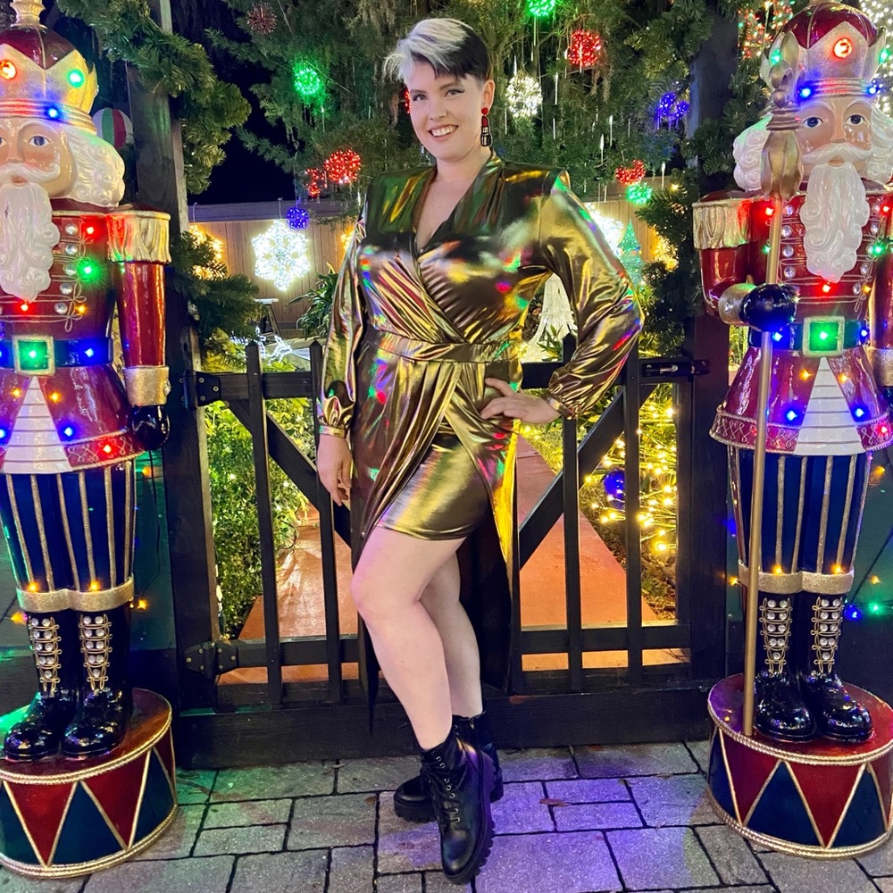 Blanche Devereaux, gold party dress